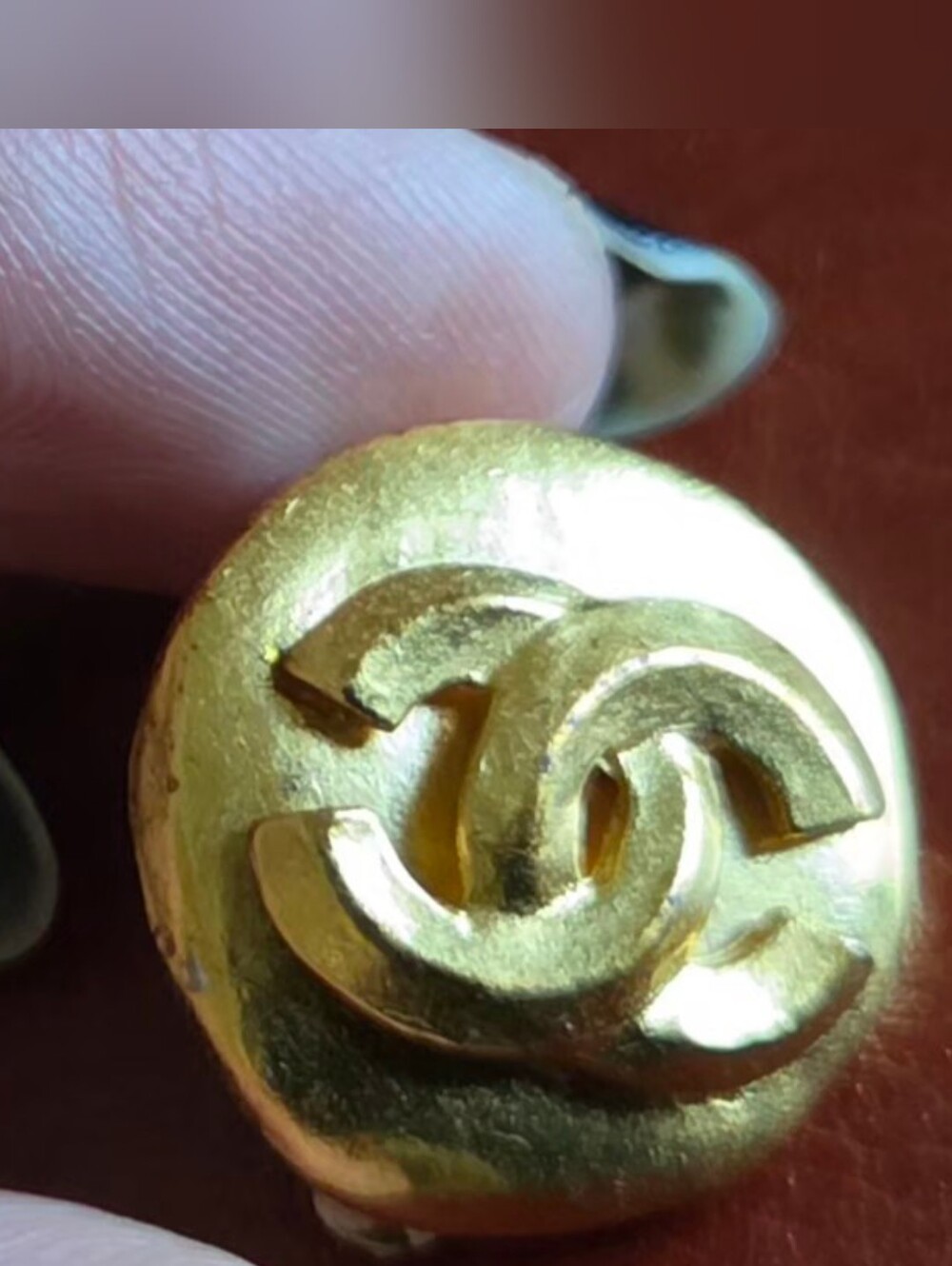 Authentic Chanel Single Clipon Earring - Picture 5 of 8
